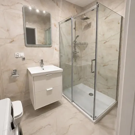 Apartment Nad Stawami Z Ogrodkiem Oleśnica