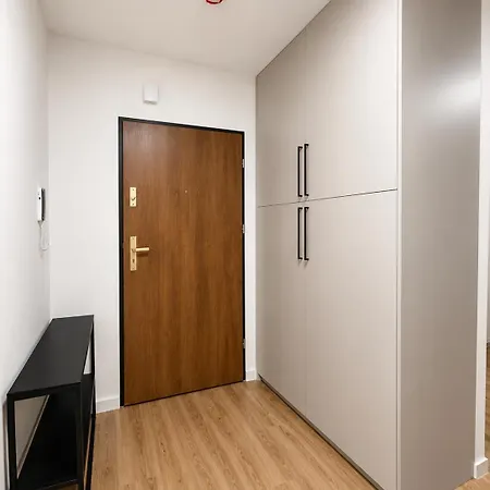 Apartment Nad Stawami Z Ogrodkiem *